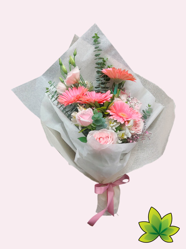 Ramo de 4 gerberas y rosas