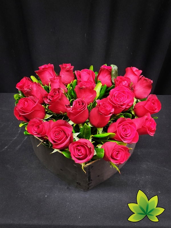 Corazón 24 rosas rojas